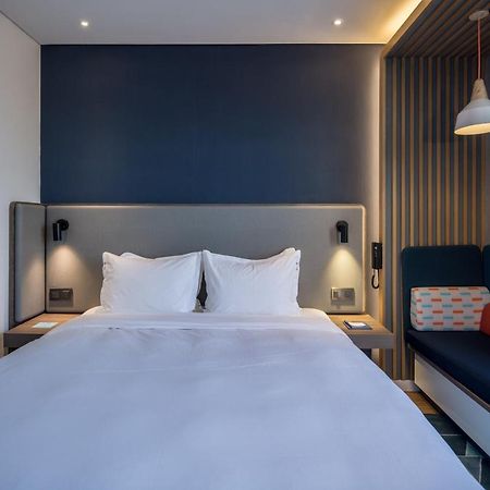 Holiday Inn Express Haining City Center, An Ihg Hotel Buitenkant foto